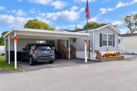 12 Stella Dr, Weymouth, MA 02188