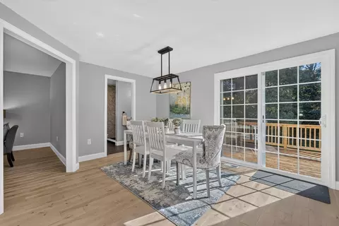 Dining - 8 Reid St, Raynham, MA 02767 photo 2 of 4