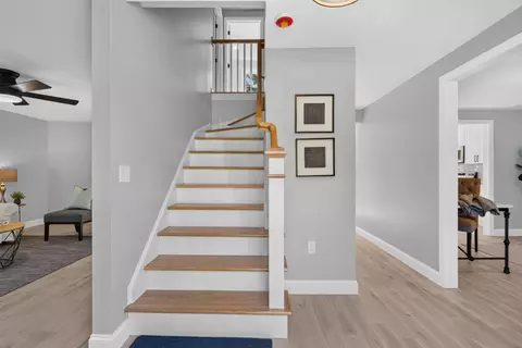 Entry Way - 8 Reid St, Raynham, MA 02767 photo 4 of 4