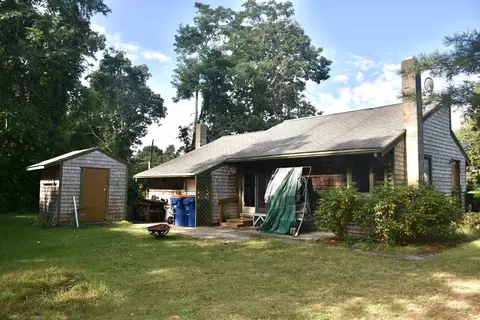 Exterior - 30 Meadowlark Dr, Wareham, MA 02571 photo 3 of 3