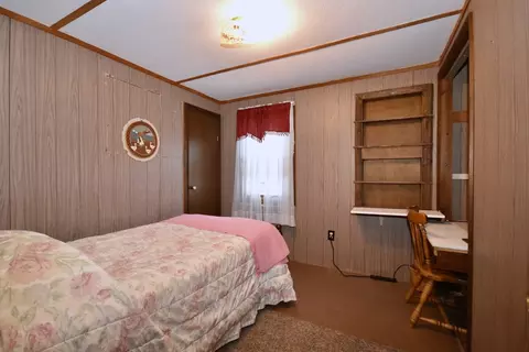 Bedroom - 30 Meadowlark Dr, Wareham, MA 02571 photo 1 of 2