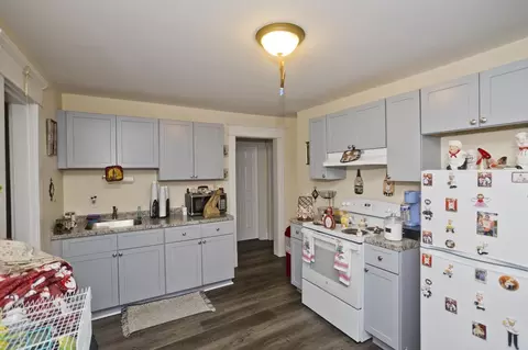Kitchen - 559-561 Wilbraham Rd, Springfield, MA 01109 photo 3 of 4