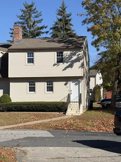 27 Tiffany Cir #27, Millbury, MA 01527