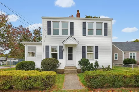 23 Adamsdale, Attleboro, MA 02703