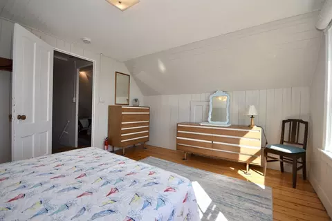 Bedroom - 51 South Blvd, Wareham, MA 02571 photo 5 of 8