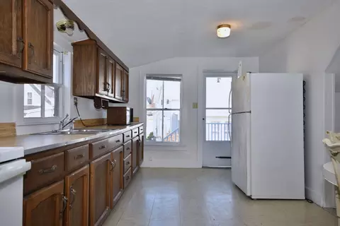 Kitchen - 51 South Blvd, Wareham, MA 02571 photo 2 of 5