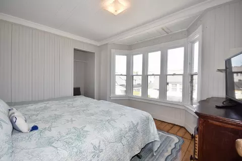 Bedroom - 51 South Blvd, Wareham, MA 02571 photo 2 of 8