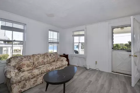 Living - 51 South Blvd, Wareham, MA 02571 photo 3 of 5