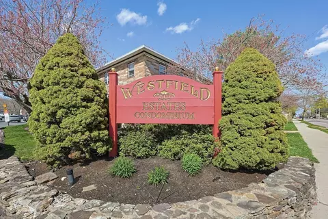 425 W Elm St #5, Brockton, MA 02301