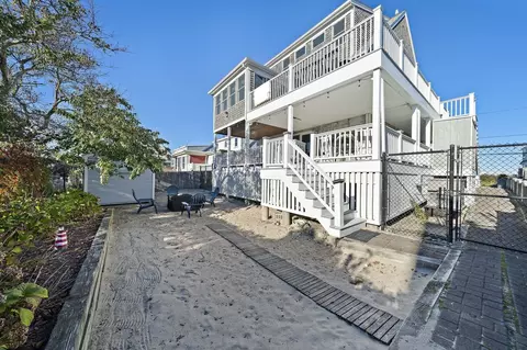 Exterior - 57 Ocean Dr, Scituate, MA 02066 photo 6 of 10