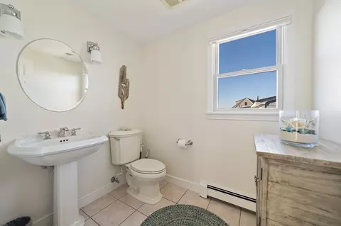 Bath - 57 Ocean Dr, Scituate, MA 02066 photo 1 of 4