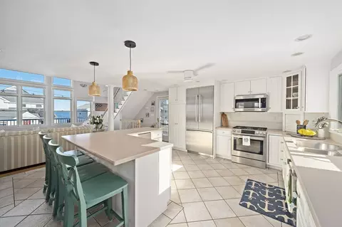 Kitchen - 57 Ocean Dr, Scituate, MA 02066 photo 3 of 5
