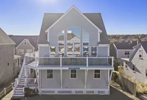 Exterior - 57 Ocean Dr, Scituate, MA 02066 photo 2 of 10