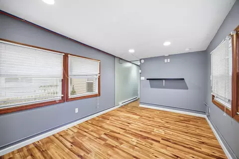 Living - 80 Better Way, Springfield, MA 01119 photo 4 of 4
