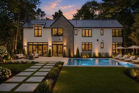 5 Deer Path Ln, Weston, MA 02493