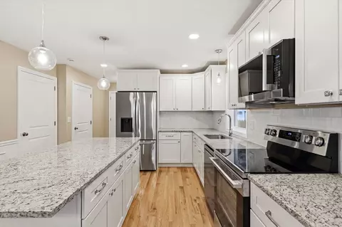 Kitchen - 167 Dorset St, Springfield, MA 01108 photo 1 of 4