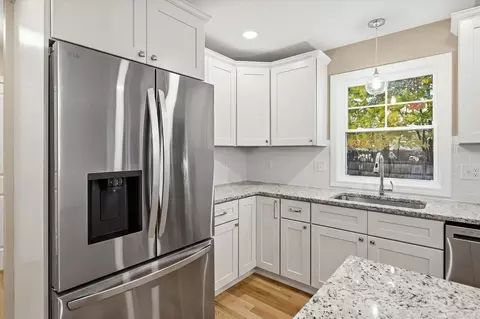 Kitchen - 167 Dorset St, Springfield, MA 01108 photo 4 of 4