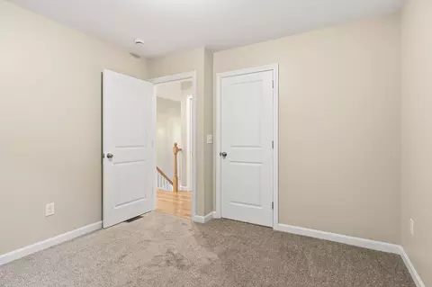 Bedroom - 167 Dorset St, Springfield, MA 01108 photo 8 of 11