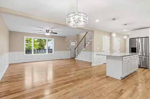 Living - 167 Dorset St, Springfield, MA 01108 photo 6 of 6