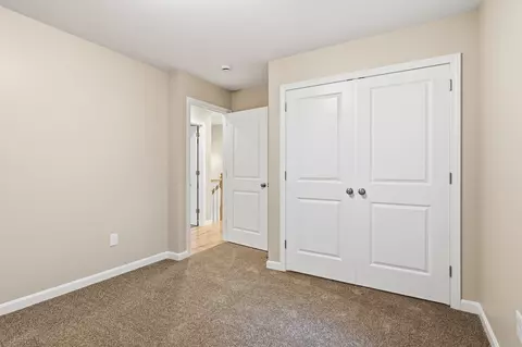 Bedroom - 167 Dorset St, Springfield, MA 01108 photo 6 of 11