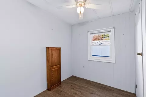 Bedroom - 47 Clems Way, Acushnet, MA 02743 photo 2 of 4