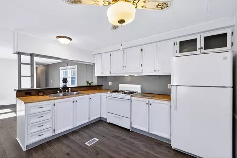 Kitchen - 47 Clems Way, Acushnet, MA 02743 photo 1 of 4