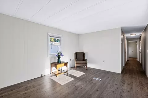 Living - 47 Clems Way, Acushnet, MA 02743 photo 4 of 4