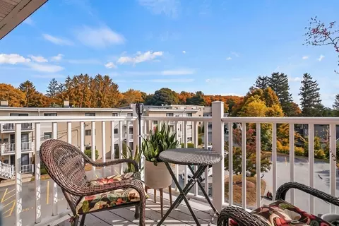 25 Hosmer St #15, Marlborough, MA 01752