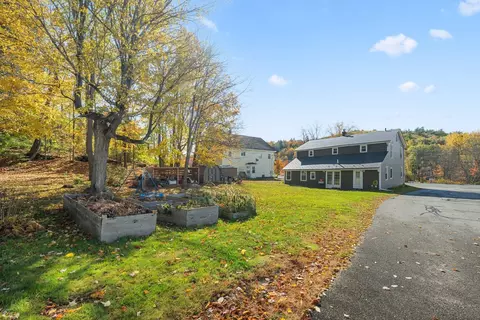19 Main, Royalston, MA 01368