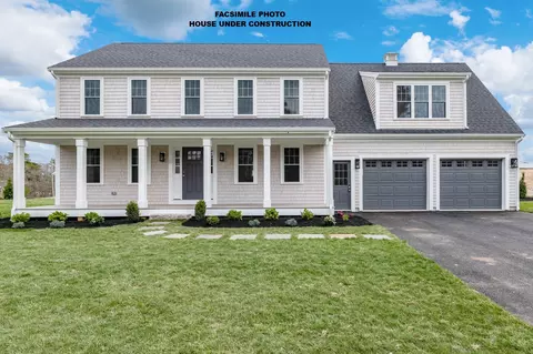 105 Pasture Hill Rd, Plymouth, MA 02360