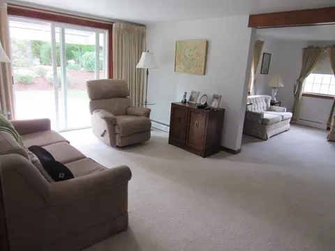 Living - 14 Pinegrove Rd, Hingham, MA 02043 photo 1 of 3