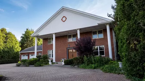 149 Porter St, Westwood, MA 02090