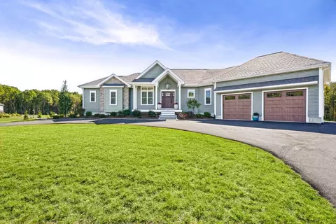 23 Berson Rd, Seekonk, MA 02771