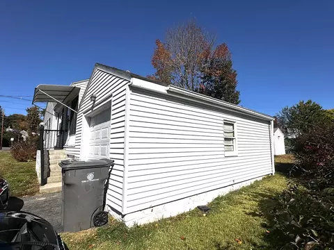 Exterior - 132 Maple St, Framingham, MA 01702 photo 7 of 15