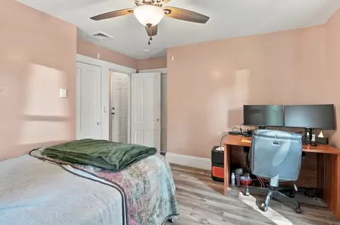 Bedroom - 11 Front St, Clinton, MA 01510 photo 6 of 6
