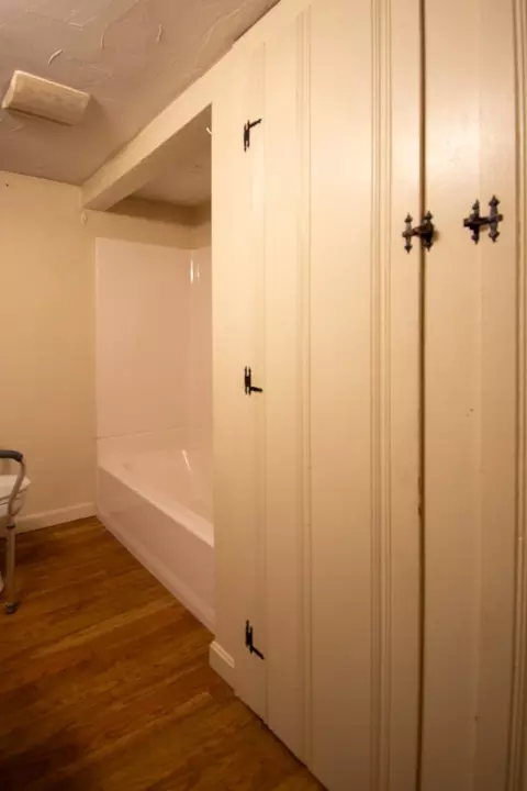 Bath - 92 Worcester Rd, Webster, MA 01570 photo 1 of 2