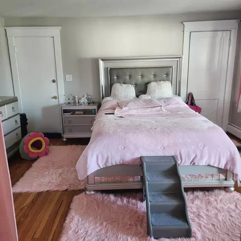 Bedroom - 149-151 Hampden St, Chicopee, MA 01013 photo 1 of 4