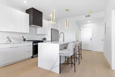 66 Mcgrath #204, Quincy, MA 02169