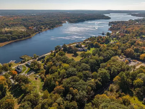 View/Area - 0 County, Dighton, MA 02715 photo 9 of 25