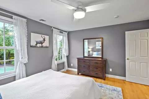 Bedroom - 27 Sibley Rd, Sutton, MA 01590 photo 5 of 7