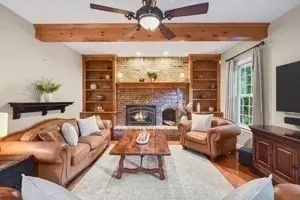 Living - 27 Sibley Rd, Sutton, MA 01590 photo 1 of 4