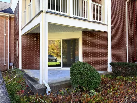 34 Brian Dr #C, Stoughton, MA 02072