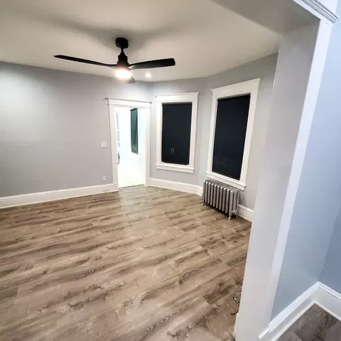 Living - 24-26 Sachem St, Springfield, MA 01108 photo 2 of 5