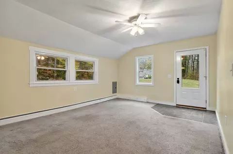 Living - 771 Conant Rd, Athol, MA 01331 photo 3 of 4