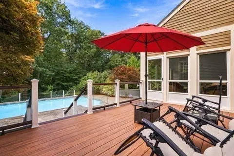 Exterior - 30 Juniper Rd, Upton, MA 01568 photo 6 of 10