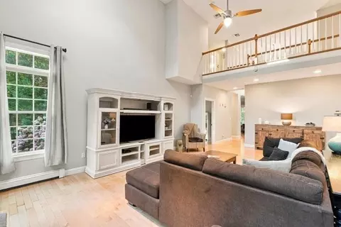 Living - 30 Juniper Rd, Upton, MA 01568 photo 2 of 5