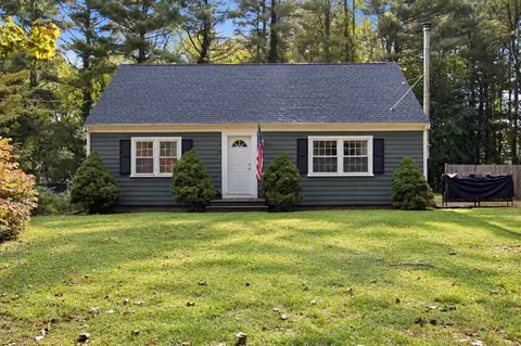405 W Pond St, Bridgewater, MA 02324