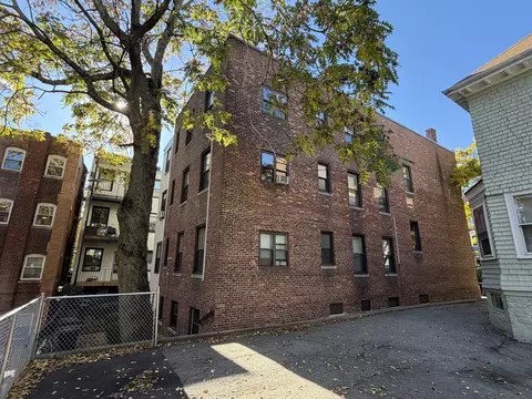 7 Naples, Brookline, MA 02446 photo 3