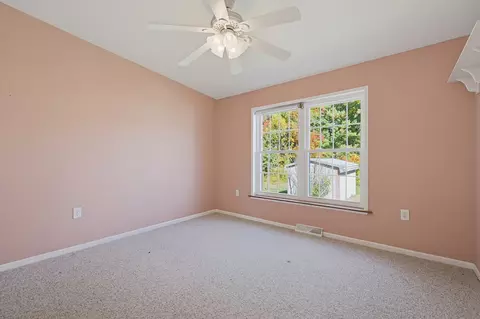 Bedroom - 16 Robert Rd, Plainville, MA 02762 photo 4 of 9