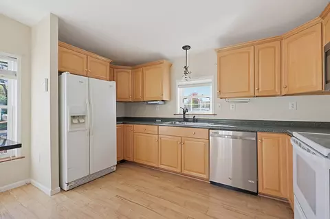 Kitchen - 16 Robert Rd, Plainville, MA 02762 photo 5 of 5